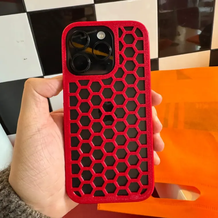 Case ligero y resistente, diseñado a la medida